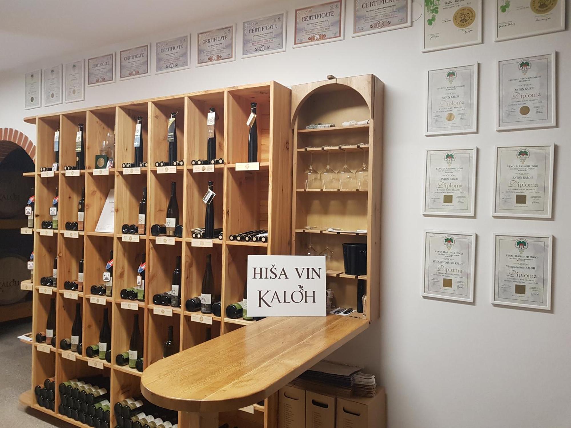 הוילה מריבור Wine House Kaloh מראה חיצוני תמונה